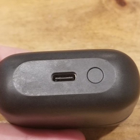 Soundcore Liberty Air 2 TWS Earbuds aptX IPX5 Mic Wireless Charge 28H - Picture 4 of 7